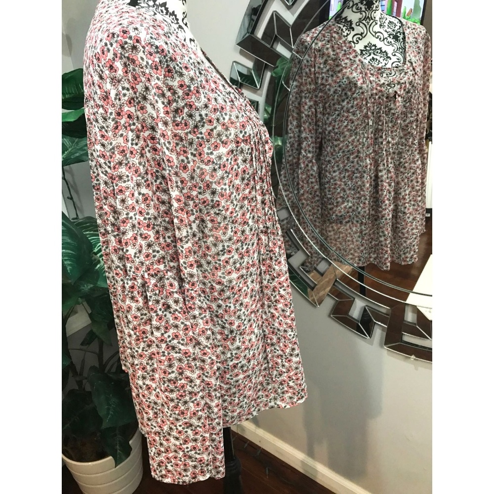 Torrid Floral Print Chiffon Lace Up bell sleev Top - Picture 4 of 8